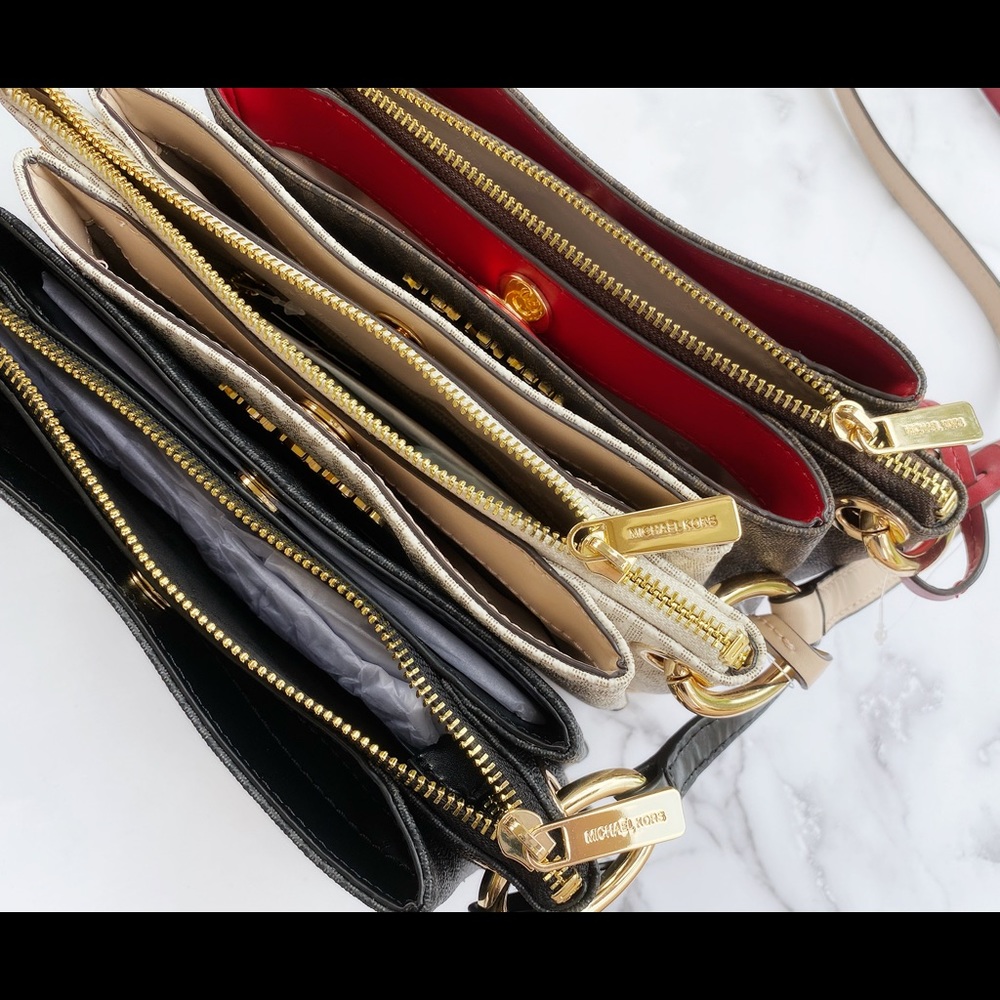 NWT Michael Kors large Crossbody SALE‼️‼️‼️🥰 - Picture 2 of 8